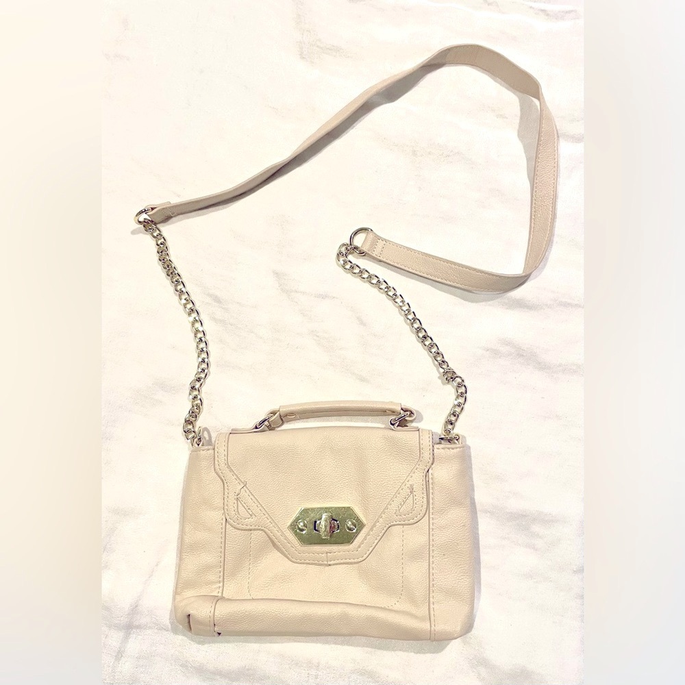 Steve Madden Beige Handbag with  Chain Strap